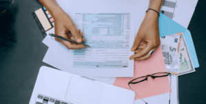 O que é GNRE, quem precisa emitir e como gerar essa guia?&nbsp;