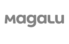 Chave do Dootax sendo usada em um sistema de gestão fiscal digital, destacando a facilidade no processamento de obrigações fiscais para empresas brasileiras.