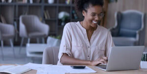 Descubra como renovar CND automaticamente e economize tempo