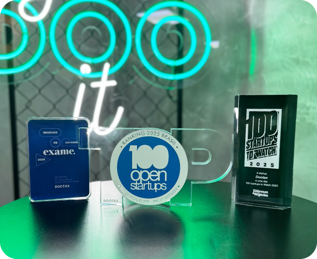 Exame de negócios e reconhecimento de startups premiadas pela Dootax em evento de inovação no Brasil.